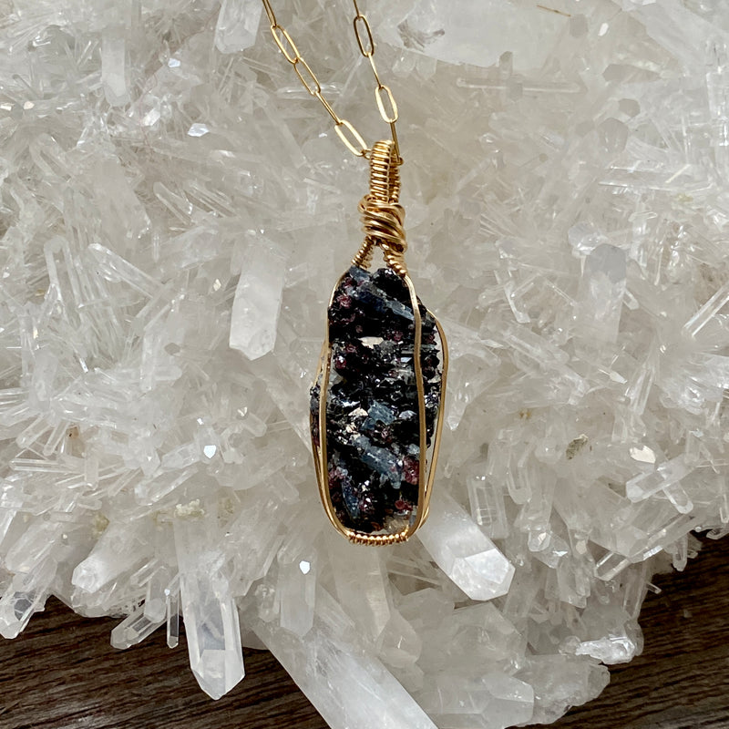 Blue Kyanite with Garnet Crystal Pendant
