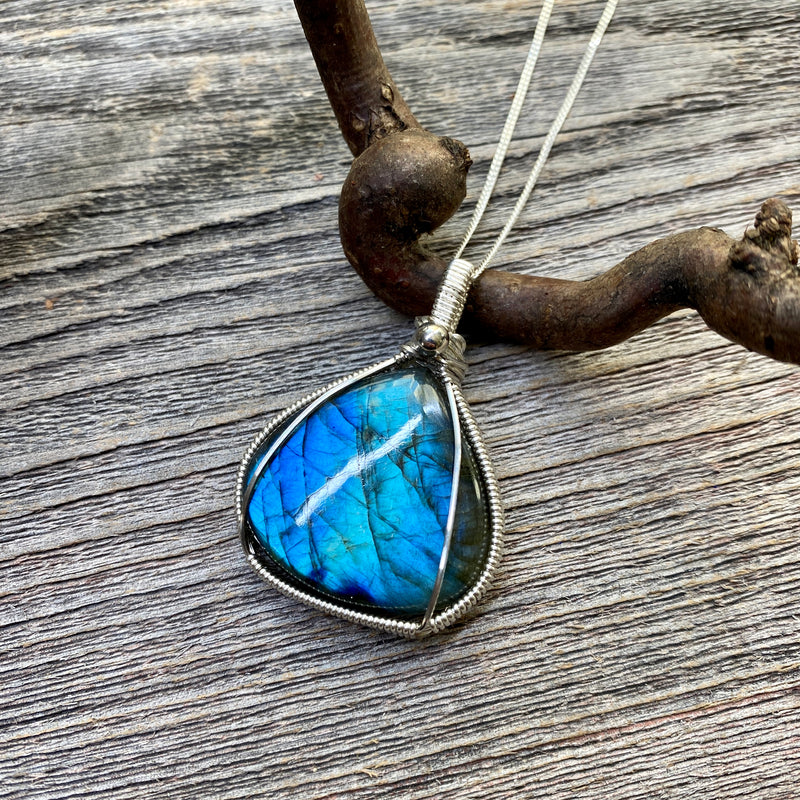 Labradorite Pendant