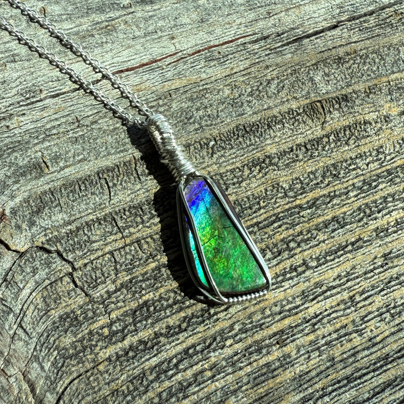 Ammolite Pendant